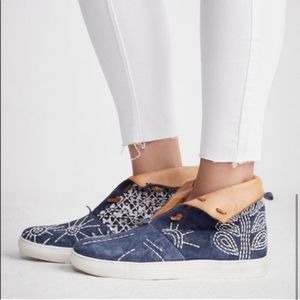 FREE PEOPLE | Boho Blue Embroidered Sneakers